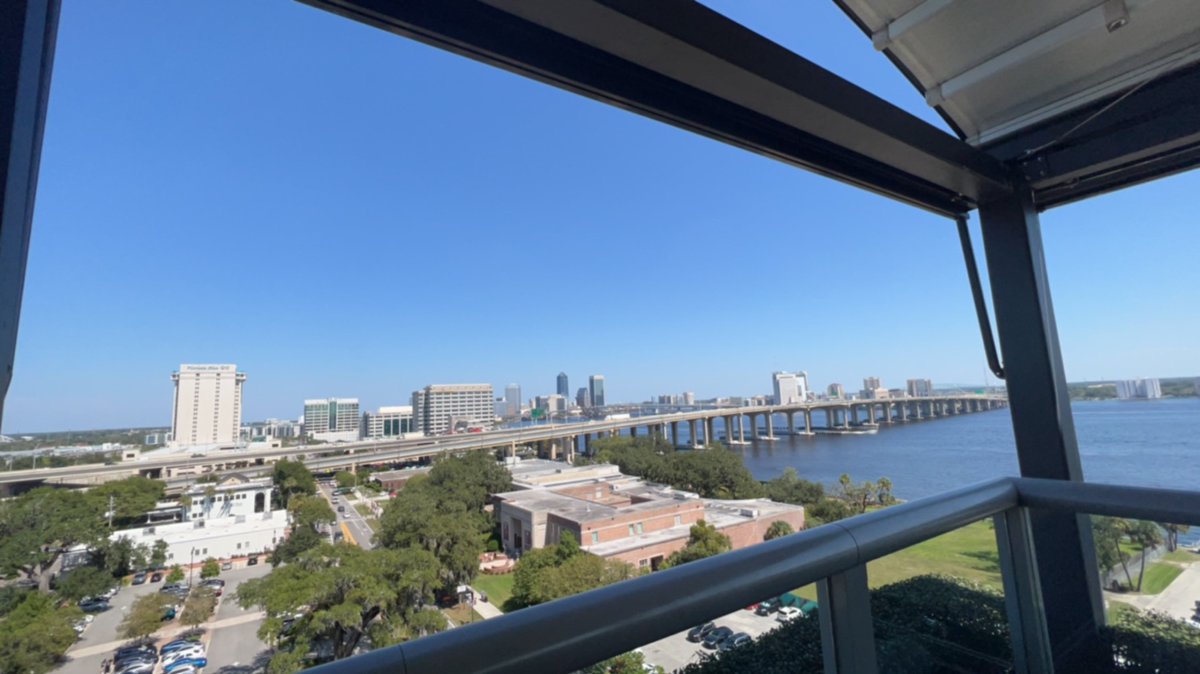 lexibrvtz's tweet photo. views 🌤️ https://t.co/pvVwqftSUY