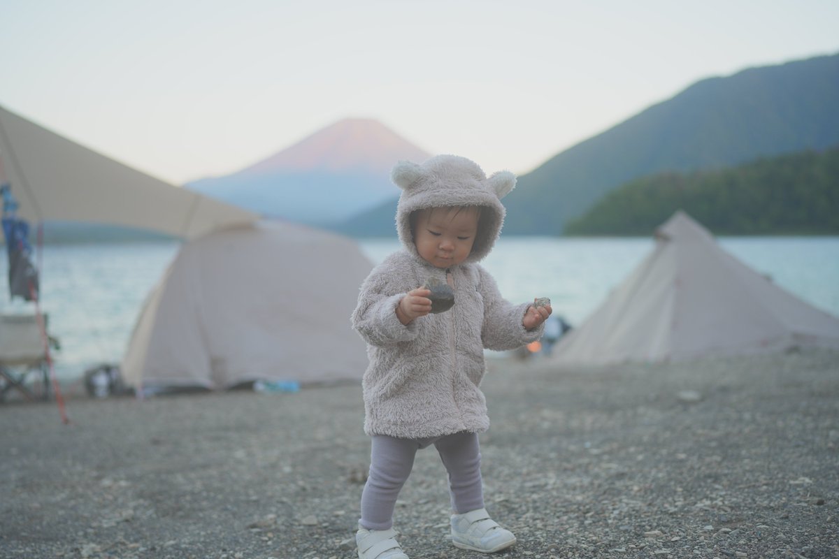 IronCouple3000's tweet photo. #浩庵キャンプ場 
娘のりゃーちゃんを連れていけました🎵
#本栖湖
#富士山 
#ベビーキャンプ https://t.co/pFFa9uNWUA