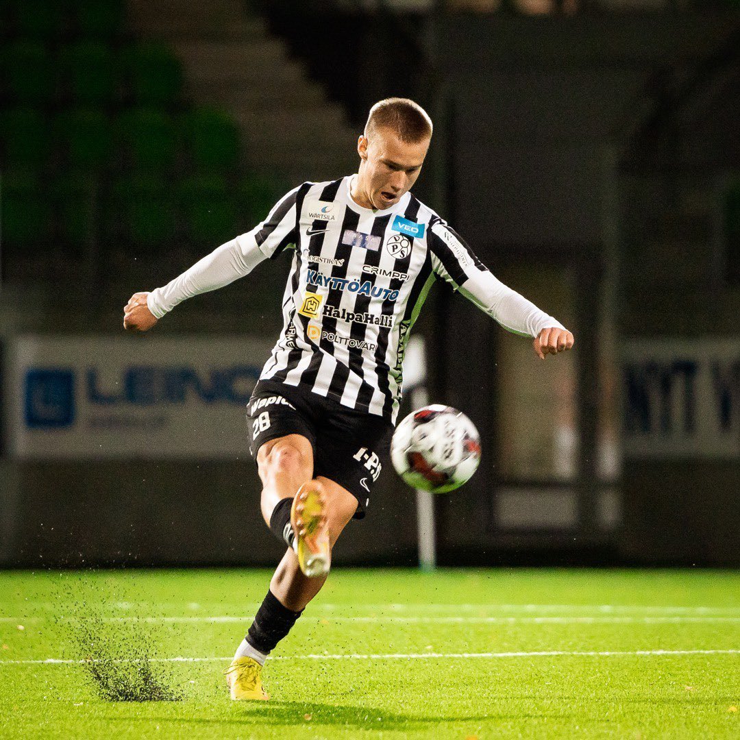 Roni Hudd nimetty U19 poikien EM-karsintaturnaukseen 🇫🇮
vpsjuniorit.fi/uutiset/135675…