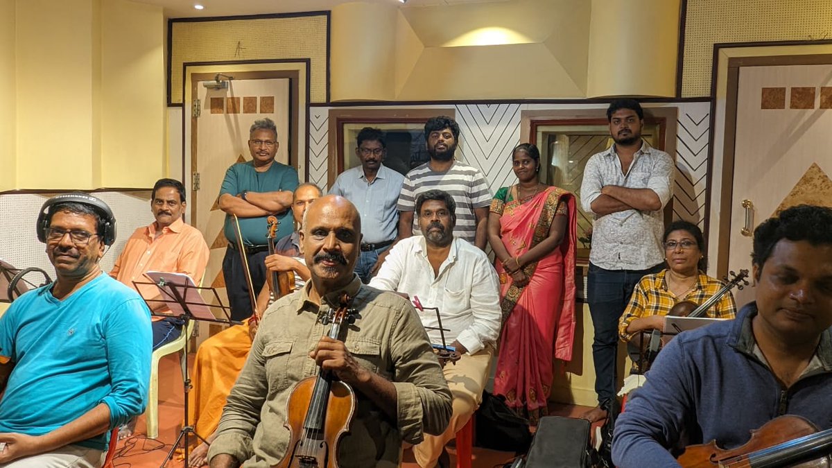 Karthikravivarm's tweet image. #Kadaisithotta Re recording Work Started.
#VRsuwaminathanrajesh musical

#Navinkumar Direction

Releasing Soon

#RVRStudios @ActorRadhaRavi #shreekumar @DirNavinoffl
#VRsuwaminathanRajesh