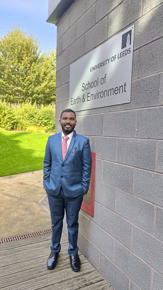 vaibhavganesh11's tweet photo. I don’t want to end this journey with one word of Thank you. From the last week, I thought, this journey had just begun. I entered the environmental global discourse and your support will be the boat for me.
आपका प्यार ऐसे हि मिलता रहे..
Photo-@Snehal_JK https://t.co/HhLAvTbpU4