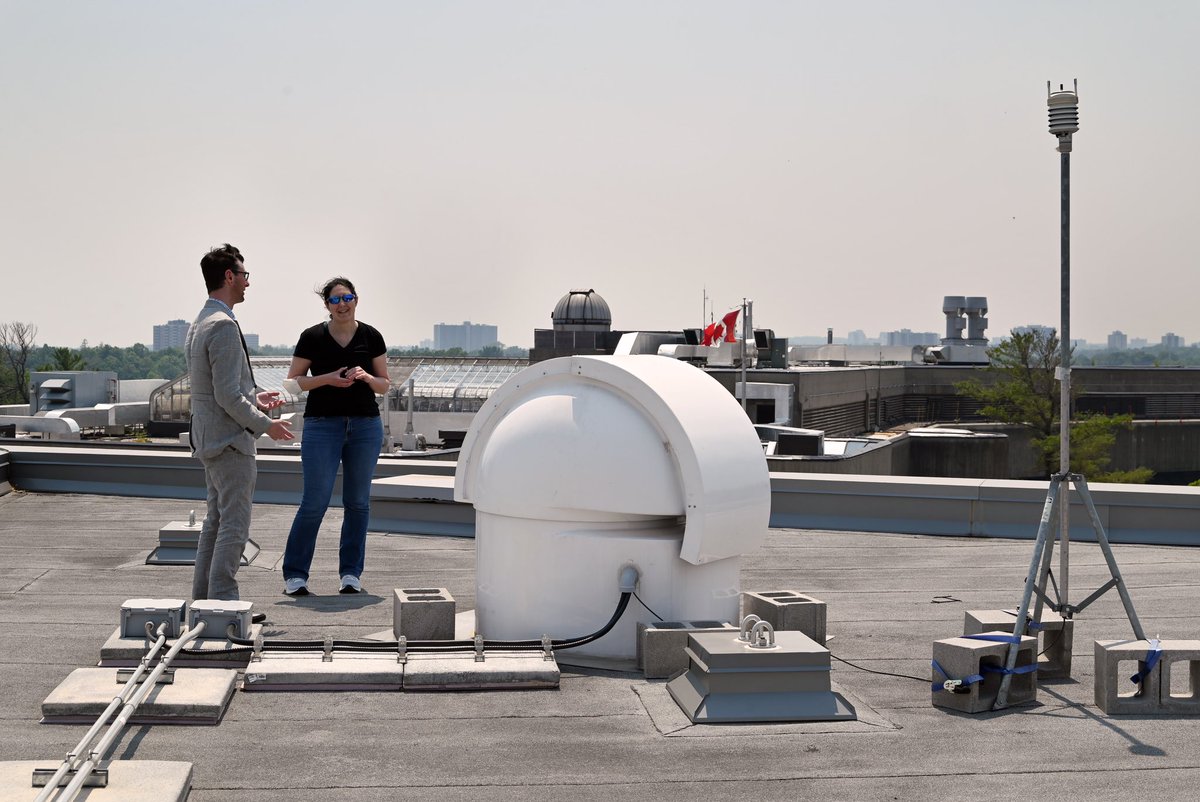 UTSC_Atmosphere's tweet photo. “…do you hear something above us?”

   [drone whirling sounds]

— @TCCON_Lamont while discussing measurements with @DanWeaver_ca 

#AtmosphericScience #climate #UofT https://t.co/85UBlKlDvf