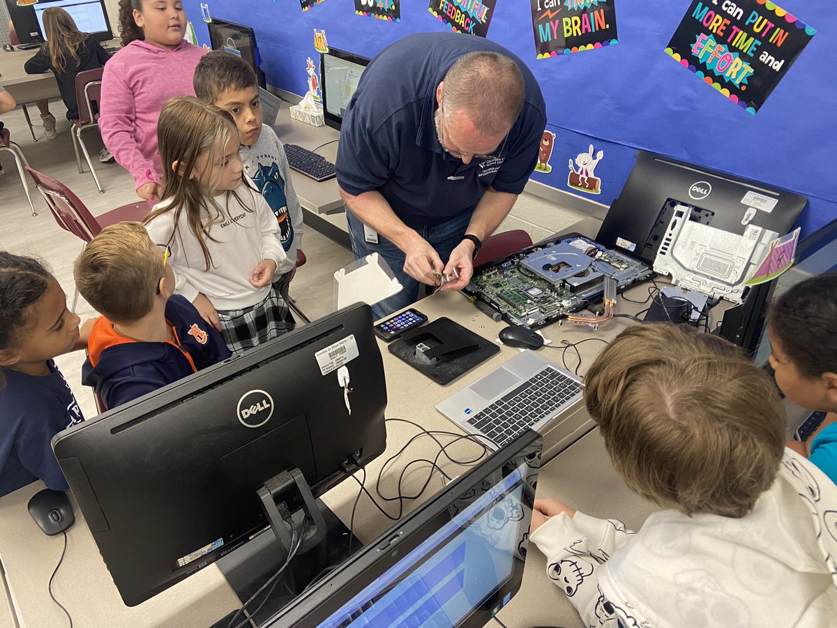 Colts Lab - Carmel ES tweet media