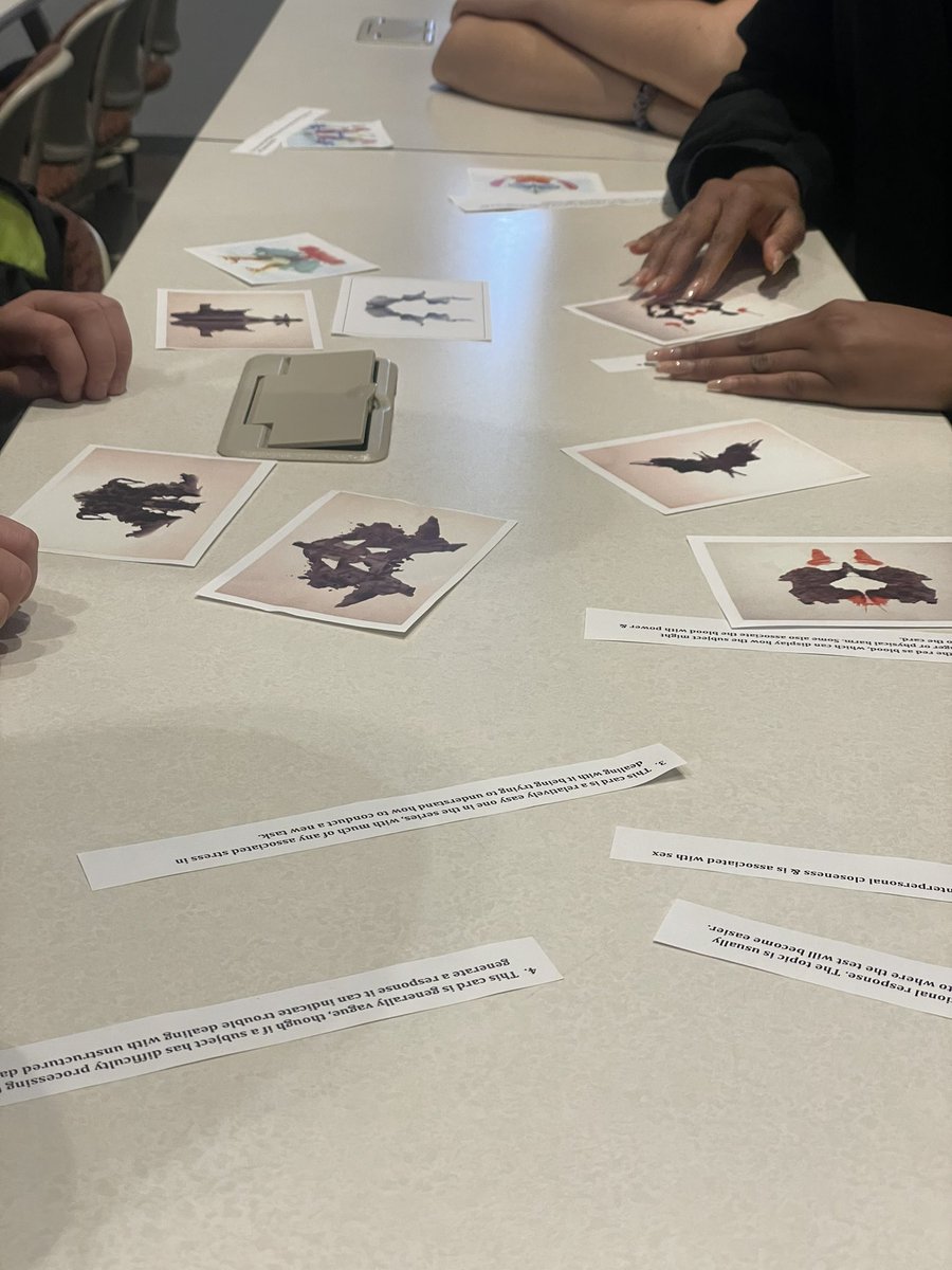 Turns out matching the personality implication of different interpretations of the #Rorschach to their corresponding inkblot is even more difficulty than we imagined!