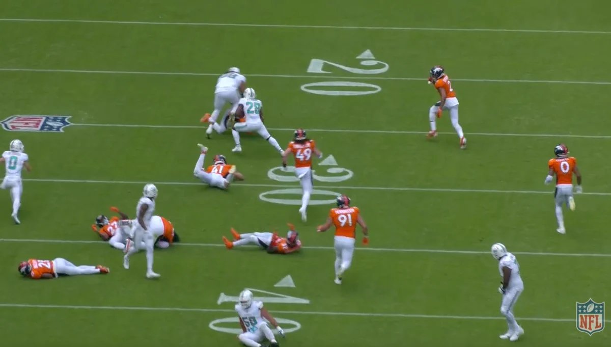 DailyBroncos's tweet photo. https://t.co/YanH5Xxbwx