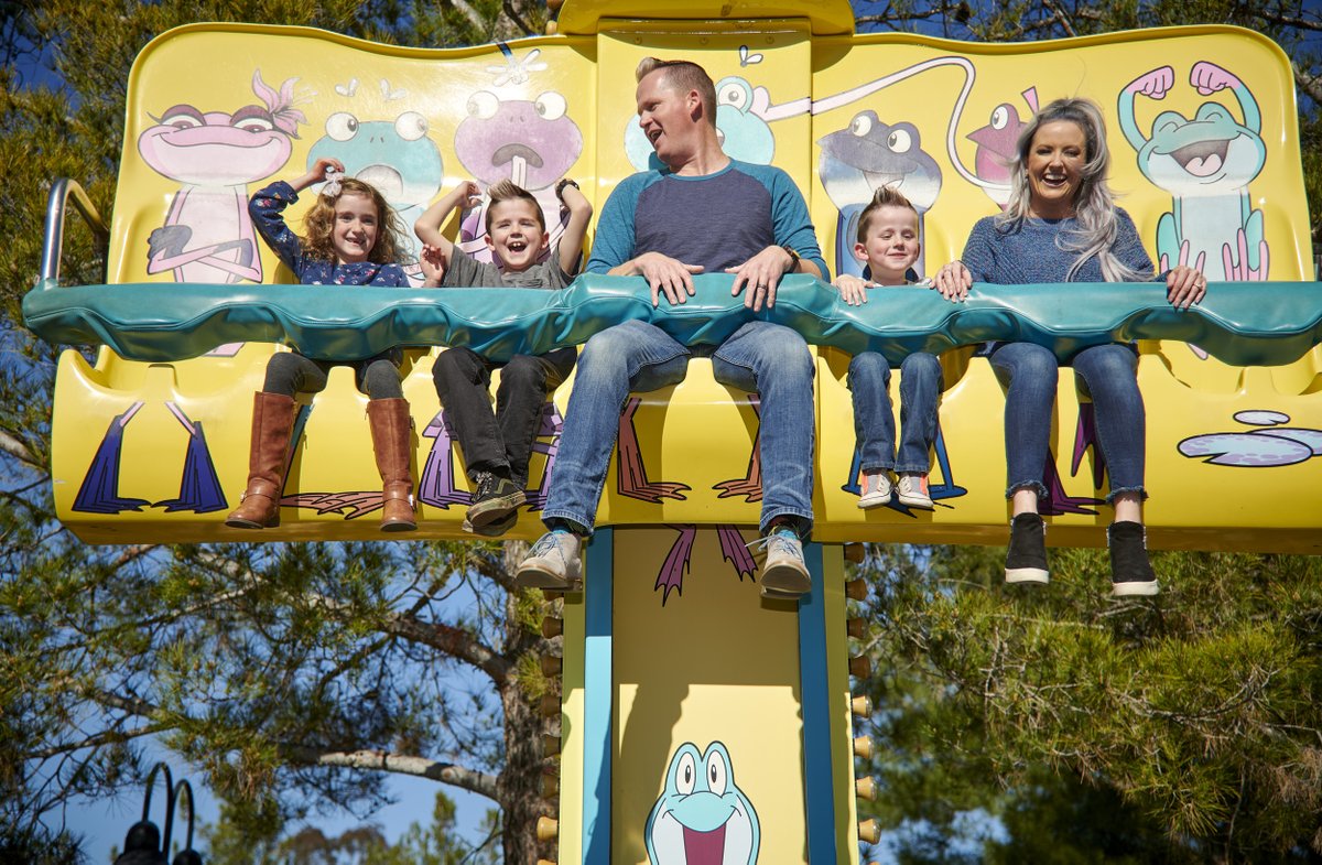 ExploreMurrieta's tweet photo. Happy #NationalFamilyDay Murrieta. Brighten up your Monday with your loved ones at these fun family-friendly spots in Murrieta. 👪🛝 Parks, museums, AND wineries–we didn’t forget about you, parents! 😉 

https://t.co/2FW3wetKZI https://t.co/LWj0sCPLFR