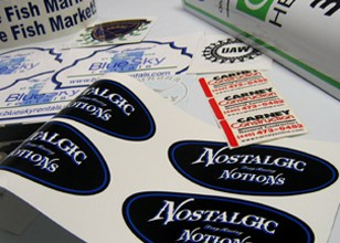 EasySignOhio's tweet photo. Create custom vinyl prints for your business or organization with Easy Sign. We offer a variety of materials and finishes to choose from, so you can create the perfect print for your needs.#businesssigns #customprints #vinyl #signs #smallbusiness #supportsmallbusiness #shoplocal https://t.co/Tkb9pPIk8l