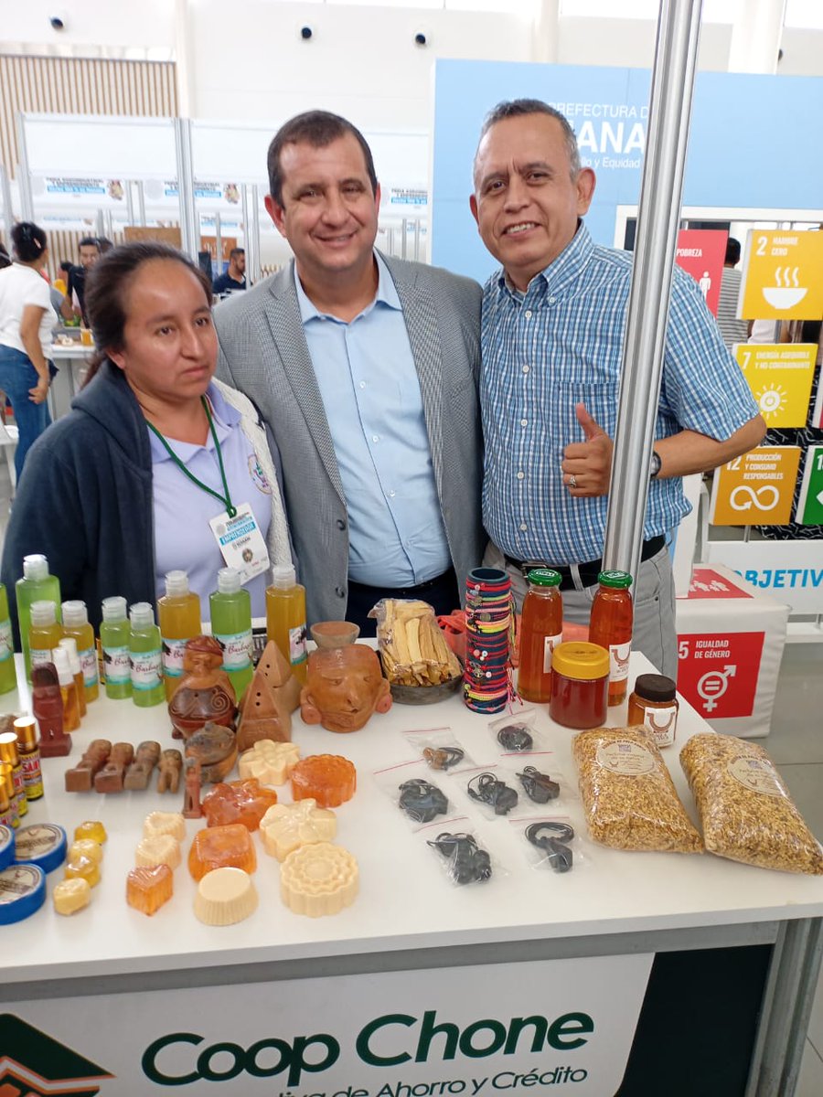 🌟Este fin de semana participaron los bioemprendimientos de la Comuna Agua Blanca y Ceprocafé en la Feria Agroindustrial y de Emprendimiento 100 % Hecho en Manabírepresentando a los Biocorredores para el Buen Vivir. 
<a href="/PNUDEcuador/">PNUD Ecuador</a> <a href="/GEF_SGP/">Small Grants Programme</a> <a href="/PrefecturManabi/">Prefectura de Manabí</a> @Ambiente_Ec