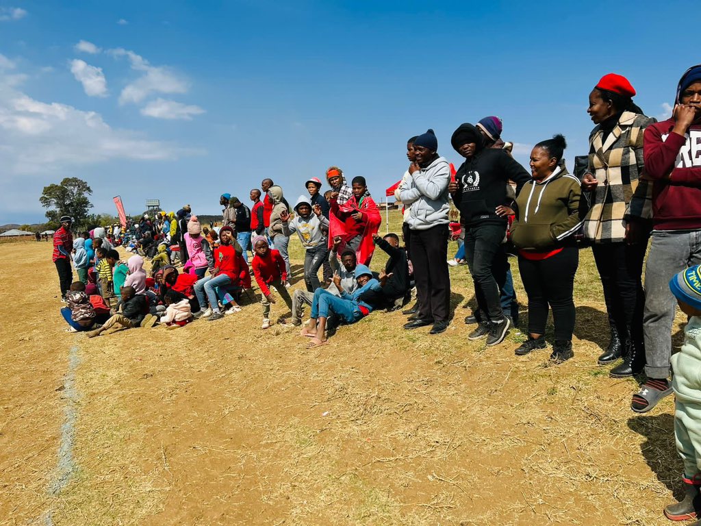 KaundaEff's tweet photo. We are here to close this thing
#voteEFF https://t.co/tZ9jsdHXt7