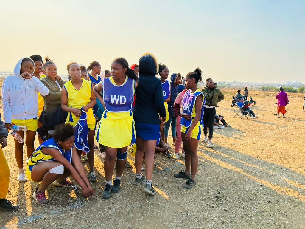 EffNorthwest's tweet photo. 🗳In Progress🗳

@EFFSouthAfrica Netball Tournament is in progress at Tambo 1 in ward 3 Maquassi Hills ahead of the by-elections.

#VoteEFF on the 26/27 September 2023(by-elections) for human talents to be rescued from drug and alcohol abuse.

Dial *134*20024# https://t.co/kMrbJl0vwL