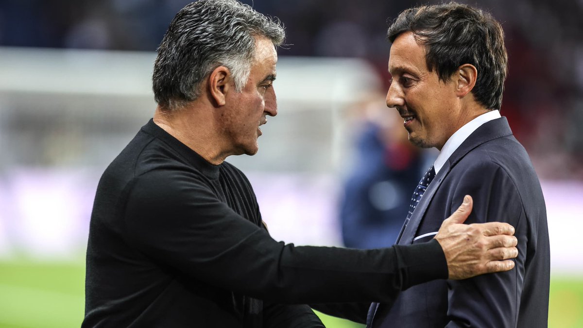 Selon vous, GALTIER doit-il devenir le nouveau coach de l'OM ???  ⚪Ⓜ️

🔄 RT pour OUI
💙 FAV pour NON

#TeamOM #GaltierNotWelcome 
#Longoria #Balerdi #Sarr #Lodi