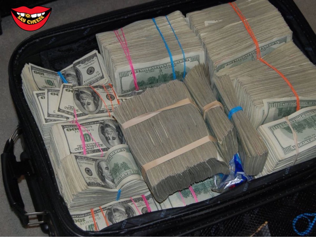 SAY CHEESE! 👄🧀 tweet media