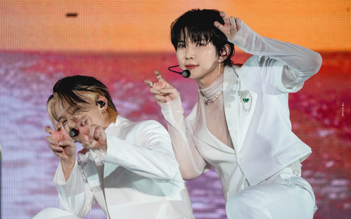 odetoyxuth's tweet image. 230923 아이돌 라디오 콘서트   

여우즈 귀여워요🦊

#ATEEZ #에이티즈 
#YEOSANG #여상 #WOOYOUNG #우영