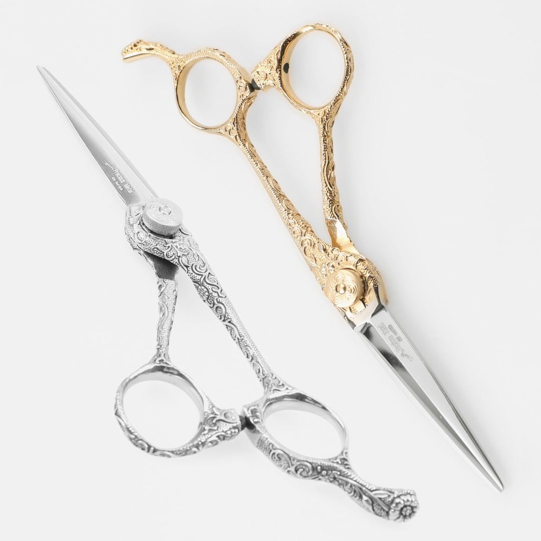 Aichi_Scissors's tweet image. High-quality designs only available at Aichi Scissors

#aichiscissors #professionalscissors #barberscissors #barbershears #hairscissors #Hairshears #Shears #scissors #salon #hairdresser #hairstylist #haircut #Salonshears #barber #barberscissors #barbershop #cuthair #hairsalons