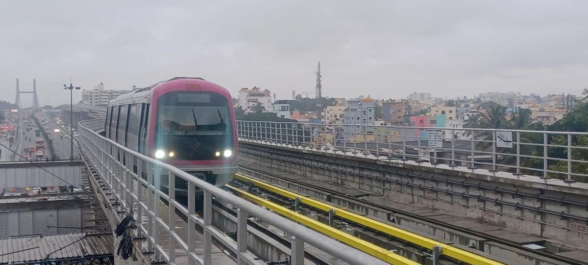 jith746's tweet image. Bengaluru: CMRS gives green signal for metro service from K.R. Pura to Baiyappanahalli stretch

Why can't BMRCL start operations from tomorrow itself &amp;amp; officially inaugurate the entire line after getting clearance for Challaghatta?

Why should people struggle for many more days ?
