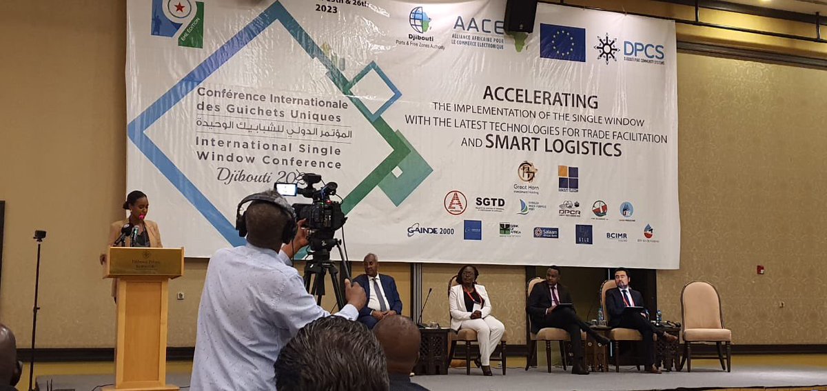 alejowang's tweet photo. Today I shared some thoughts at the International Single Window (SW) Conference in Djibouti. The SW streamlines trade by enabling traders to electronically submit all import, export and transit information required by regulatory agencies through one portal. https://t.co/AZhyAgo0wE