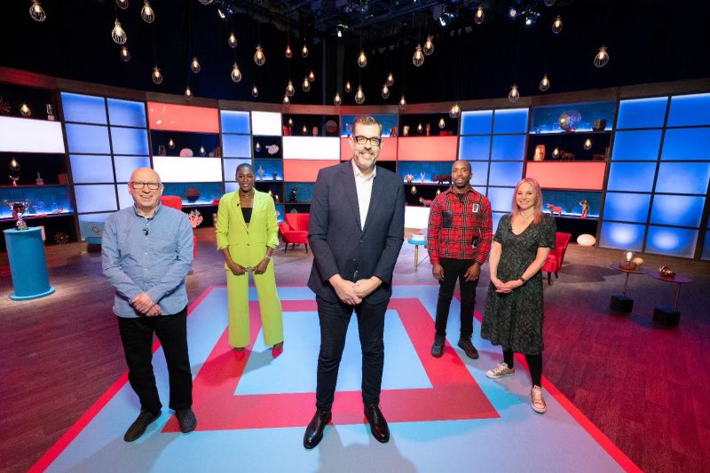 Richard Osman tweet media