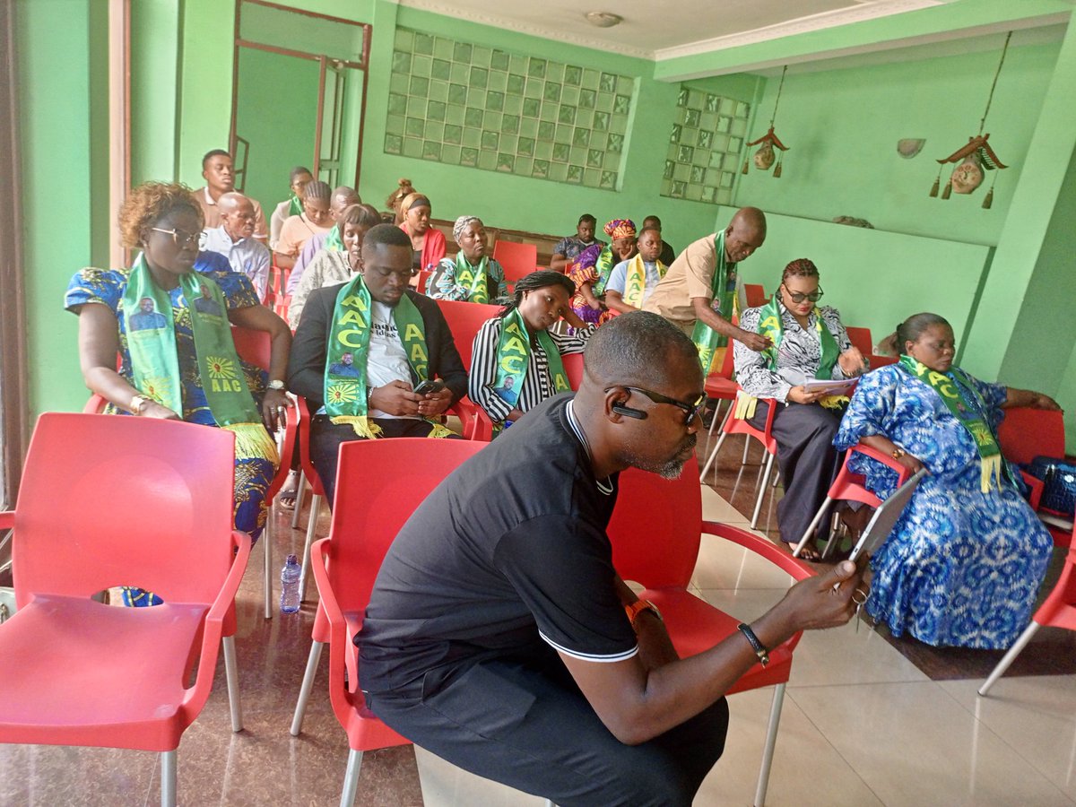 Kinshasa, le 23 septembre 2023: Réunion stratégique au Siège National du parti avec quelques membres de la LDF, les Sous-fédéraux, les coordonnateurs des sections et des cellules... #AAC #LDF_AAC