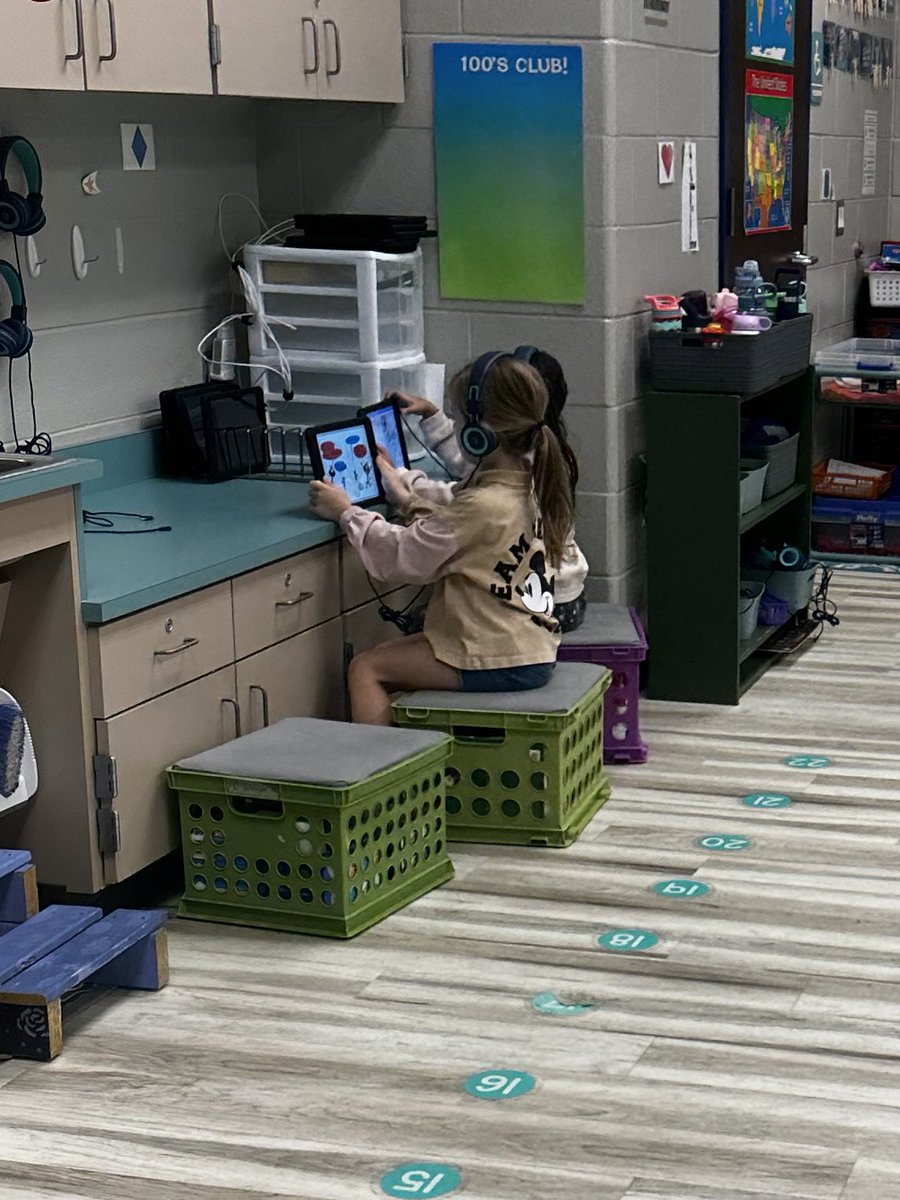 Love seeing even our younger students with learning space options and high levels of engagement. ❤️🙂 <a href="/HumbleISD_SWE/">Summerwood Elementary</a> <a href="/HumbleISD/">Humble ISD</a>