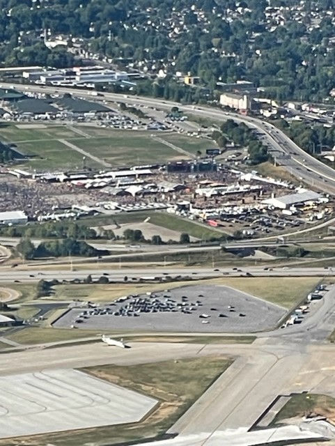 phi6greenville's tweet photo. PHI 6 flew in  Louisville over the weekend and saw L &amp; N Stadium with the Louisville vs. B.C football game, the downtown skyline and the Louder than Life Music Festival. 🚁
#PHI6 #PHIAirMedical #PHIHealth https://t.co/nfZOY5M5TW