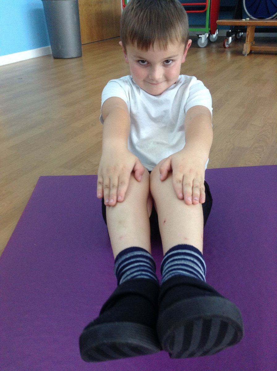 edwardeldersch's tweet image. What a fantastic first session for Yoga Club! So many amazing stretches and lots of imaginative moves! Bring special clothing next week if you wish. #yogafit