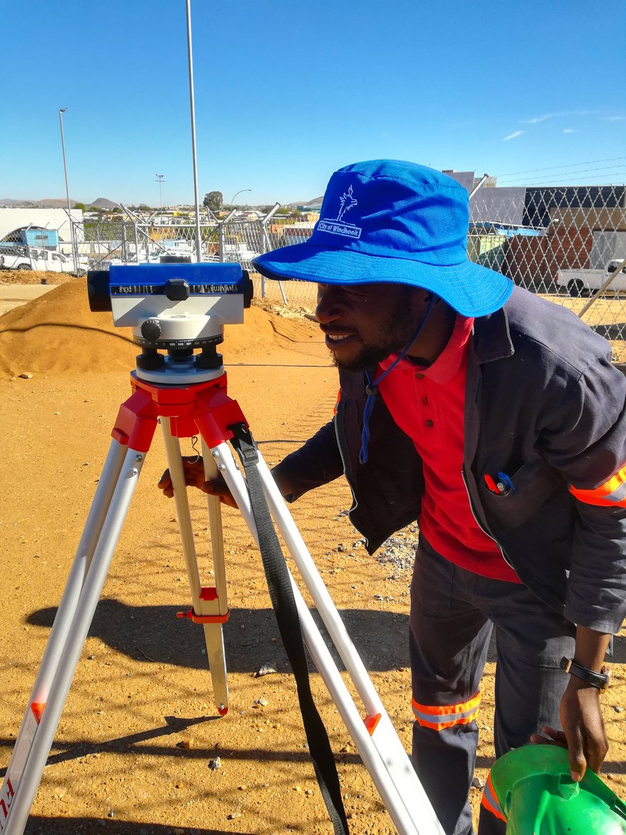 To determine relative height and distance among different locations of a surveying land. To determine relative distance among different locations of a surveying land #construction #cityofwidhoenk #solidwastemanagement