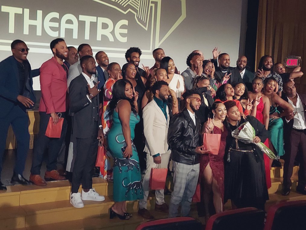 Runyomouth_'s tweet photo. This past weekend, I had the pleasure of attending my very first movie premiere, Shadow Dance! Not only was I thrilled to be there, but I also had the incredible opportunity to contribute as a production manager and assistant for this fantastic project!
#filmmakerlife #atlfilm https://t.co/fedysF0RFi