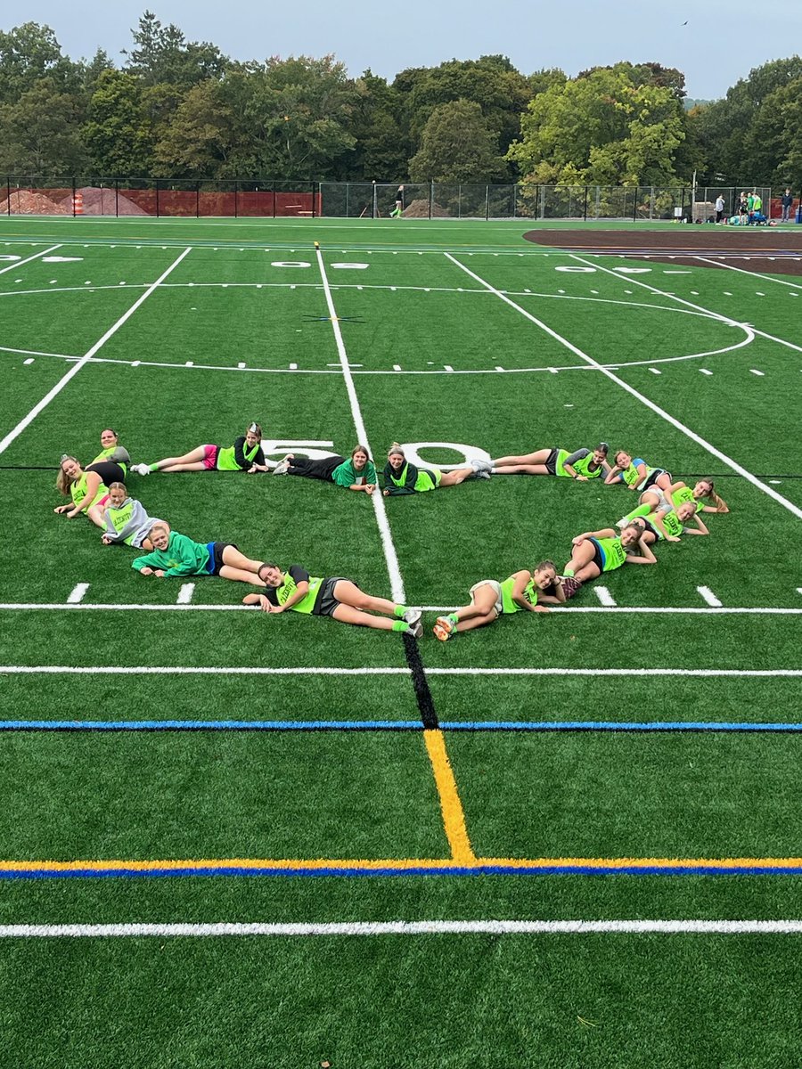 CazenoviaLakers's tweet photo. JV &amp; Varsity 🏑 getting their first practice in on the Upper Turf Field located behind the HS/MS today! Showing some 💙�� @lscheftic
@blackwell_phil @CazAthleticAssn 
#GoLakers https://t.co/IkScCFjC0p