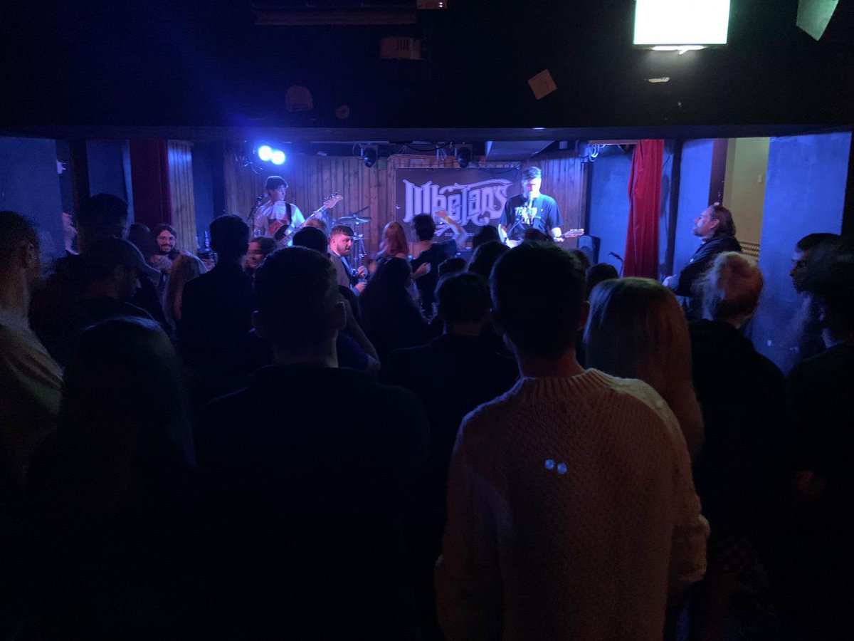 R A T I O S tweet media