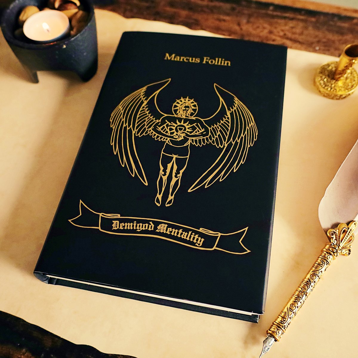 TheGloriousLion's tweet image. BEHOLD!
My magnum opus, Demigod Mentality, is finally here.
I poured my heart and soul into this book, so hopefully it will set your own heart aflame.
Available here:
legiogloria.com (worldwide)
jotunheimnutrition.de (Europe)
Onwards and upwards!
