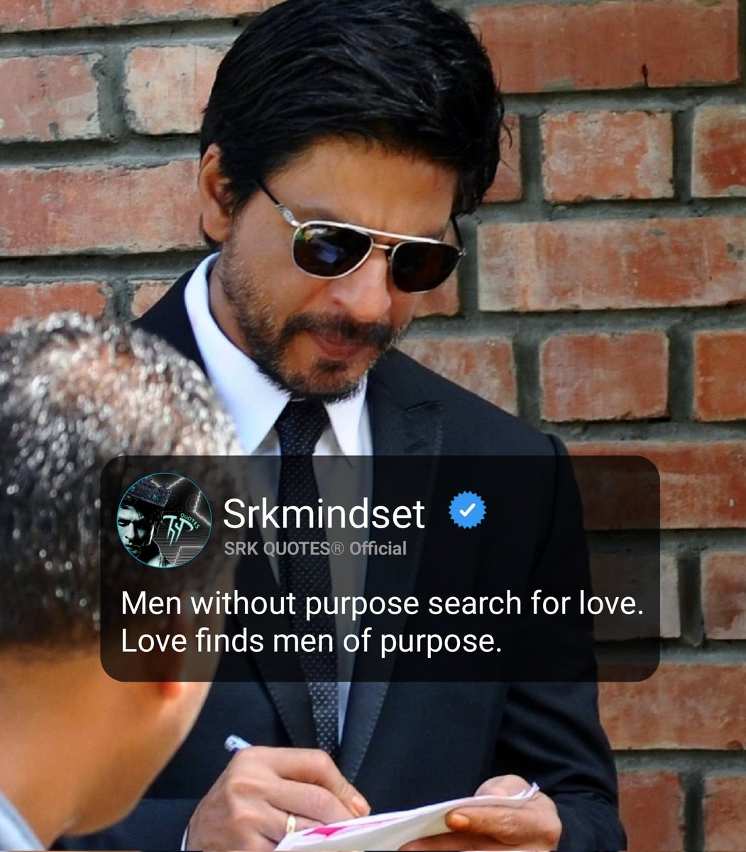 srkterritory's tweet photo. Sir i make awesome motivational quotes on you. You're my inspiration. Ek bar dekhlo @iamsrk #ShahRuhKhan #Jawan #Dunki #JawanKaToofan https://t.co/GRNv1N9CZD
