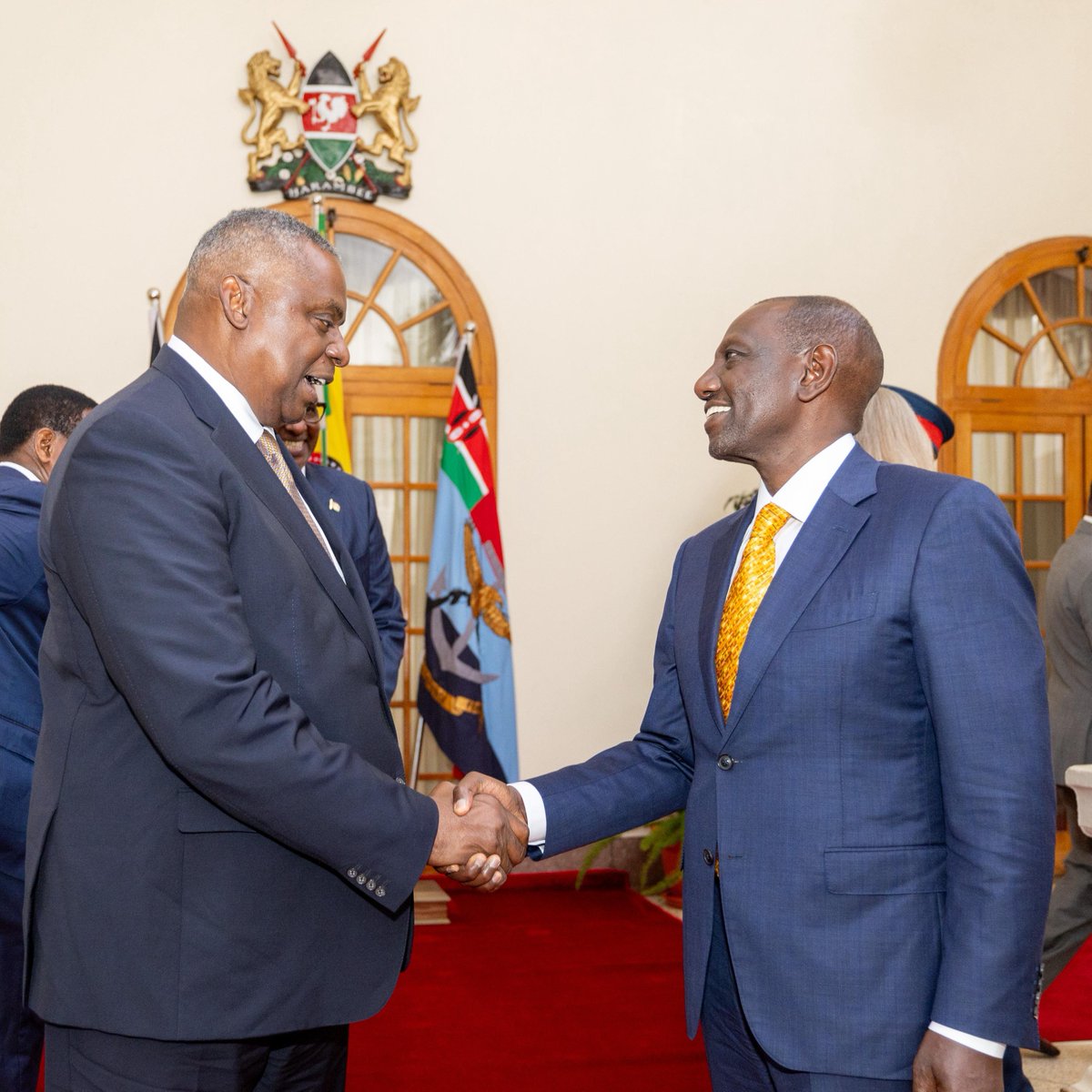 WilliamsRuto's tweet photo. Kenya takes pride in its frontline effort to combating radicalisation, terrorism and the associated criminality in the Horn of Africa. The firm support from the global community, like the United States, has been invaluable in securing the region. We will keep working jointly to rebuild and make Africa more stable and prosperous.