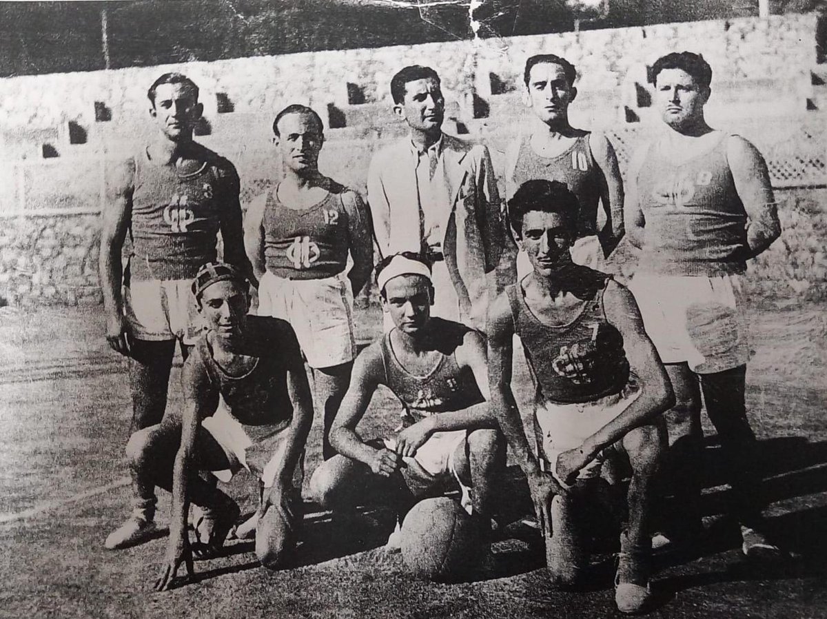 elcircol's tweet image. Ha mort el senyor Pere Costa. Referent per molts de nosaltres. Un pilar de la història d'El Círcol i del bàsquet a Catalunya. Un home íntegre, bo, estimat. Molta tristor per la seva marxa. Un orgull per qui l'ha conegut. El Círcol ÉS per gent com el senyor Costa. Fins sempre.