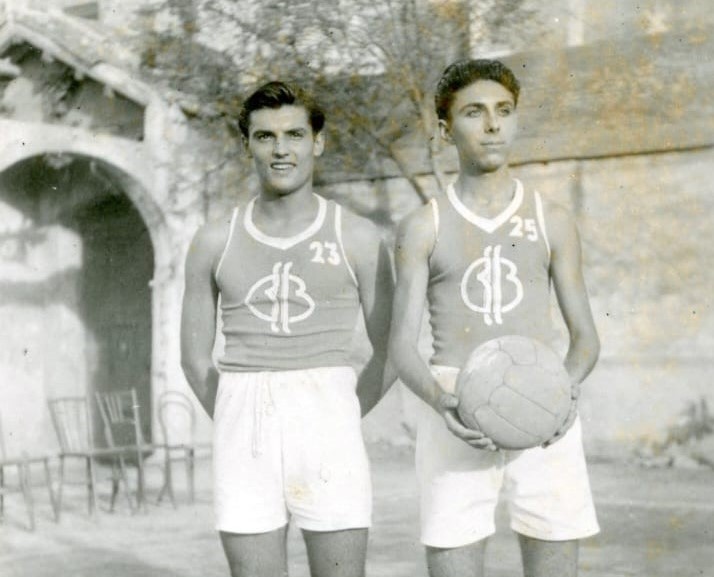 elcircol's tweet image. Ha mort el senyor Pere Costa. Referent per molts de nosaltres. Un pilar de la història d'El Círcol i del bàsquet a Catalunya. Un home íntegre, bo, estimat. Molta tristor per la seva marxa. Un orgull per qui l'ha conegut. El Círcol ÉS per gent com el senyor Costa. Fins sempre.