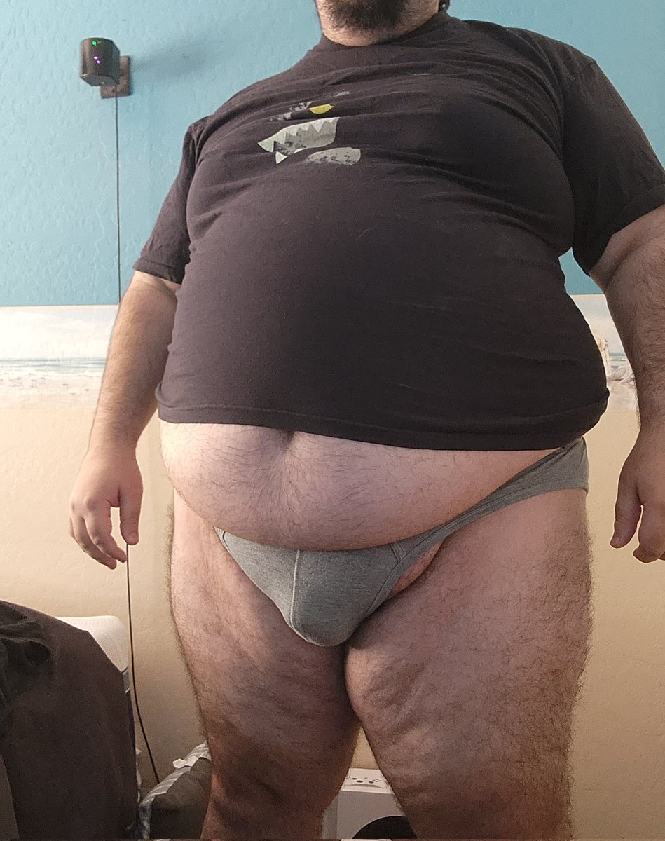 jetboofer's tweet photo. I feel like at any moment this site may collapse. So here is my journey on here so far with the first and last photo posted:

First pic (2019) - Most recent (2023) https://t.co/v94YlmbIyE