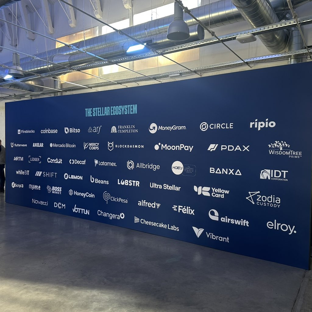 StellarOrg's tweet photo. Stellar ecosystem wya? 🙋‍♀️🙋#Meridian2023 https://t.co/TJ6X3TlLP8