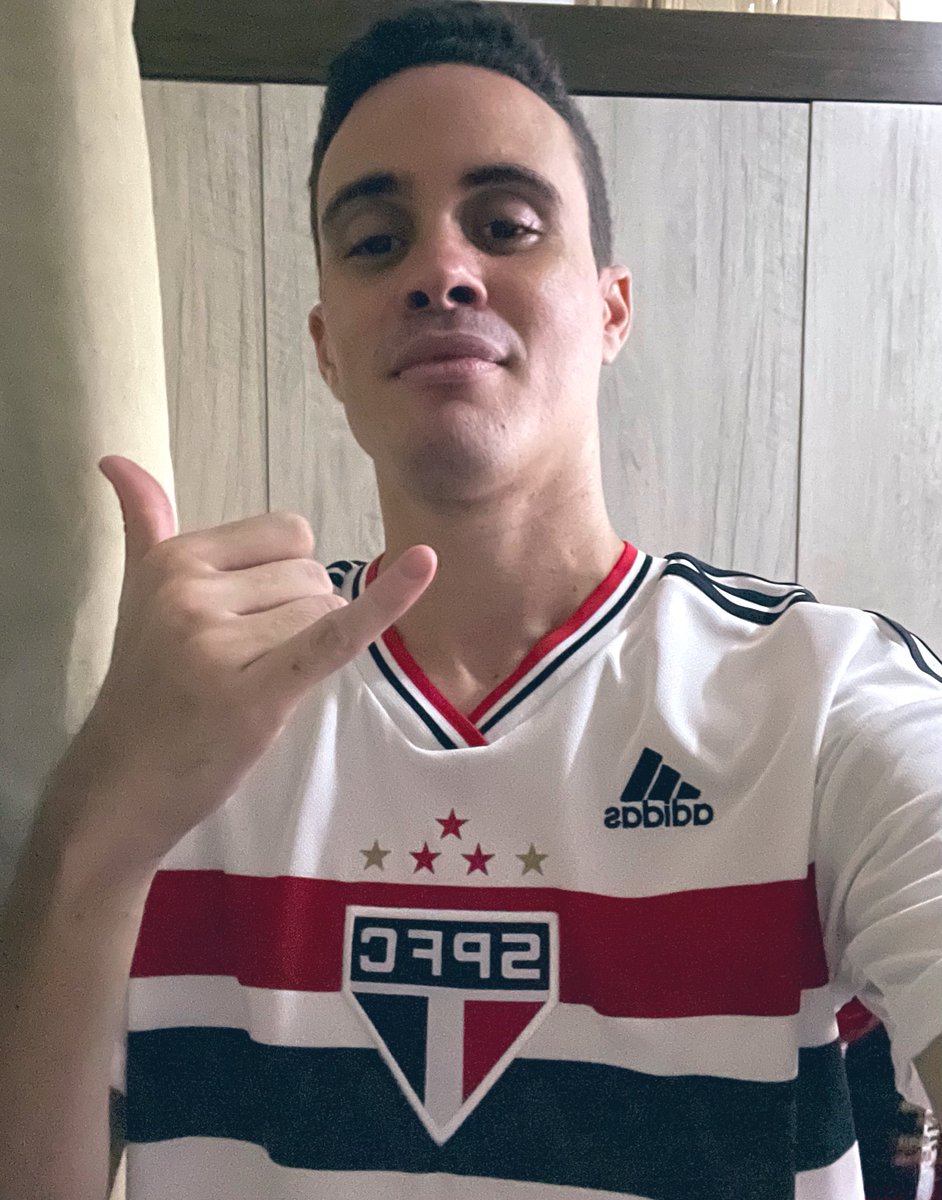 Graças a Deus eu nasci foi tricolor lê lê lê lê lê 🎶