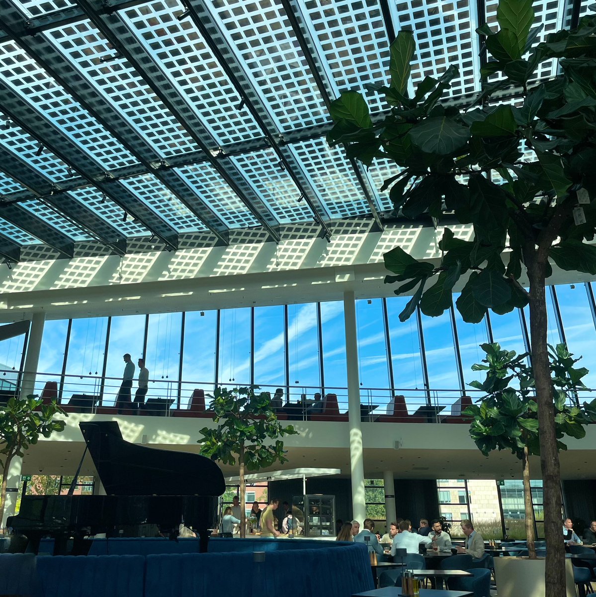 JacolienKooman's tweet image. Training op locatie. Getting the full AFAS Experience. Wat een kantoor!
#afassoftware #onboarding @cadcompany