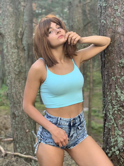 A relationship where we don&rsquo;t have to beg for time, attention, effort or wonder about ur importance >>>  My<a href="/tag/nsfwcosplay"class="tags"><span>#nsfwcosplay</span></a><a href="/tag/ddlgnsfw"class="tags"><span>#ddlgnsfw</span></a><a href="/tag/instansfw"class="tags"><span>#instansfw</span></a><a href="/tag/nsfwartist"class="tags"><span>#nsfwartist</span></a>