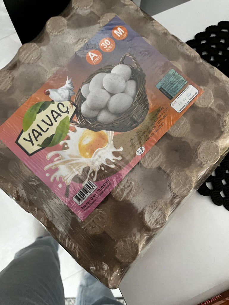 yumurtanın markası kasıtlı olarak yapıldıysa en iyi ticari strateji ödülü falan verilmeli