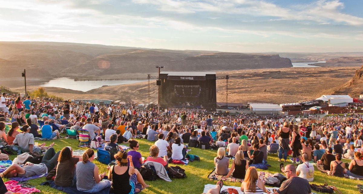The Top 7 Venues To See A Concert in the United States
tinyurl.com/Top7Venues