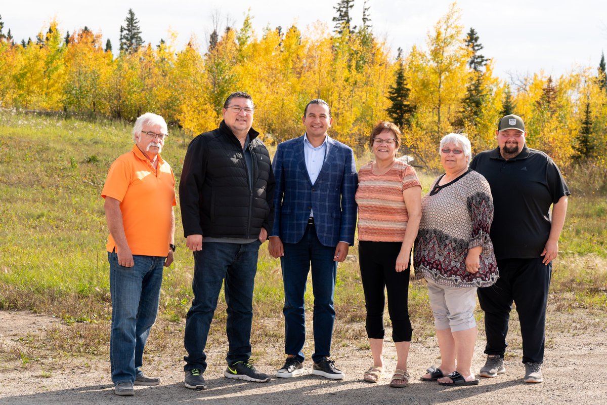 The North is a great place to be! Thank you for the hospitality.

It was great to connect and talk about our plans to expand health care services, improve safety on Highway 6, and restore birthing services.