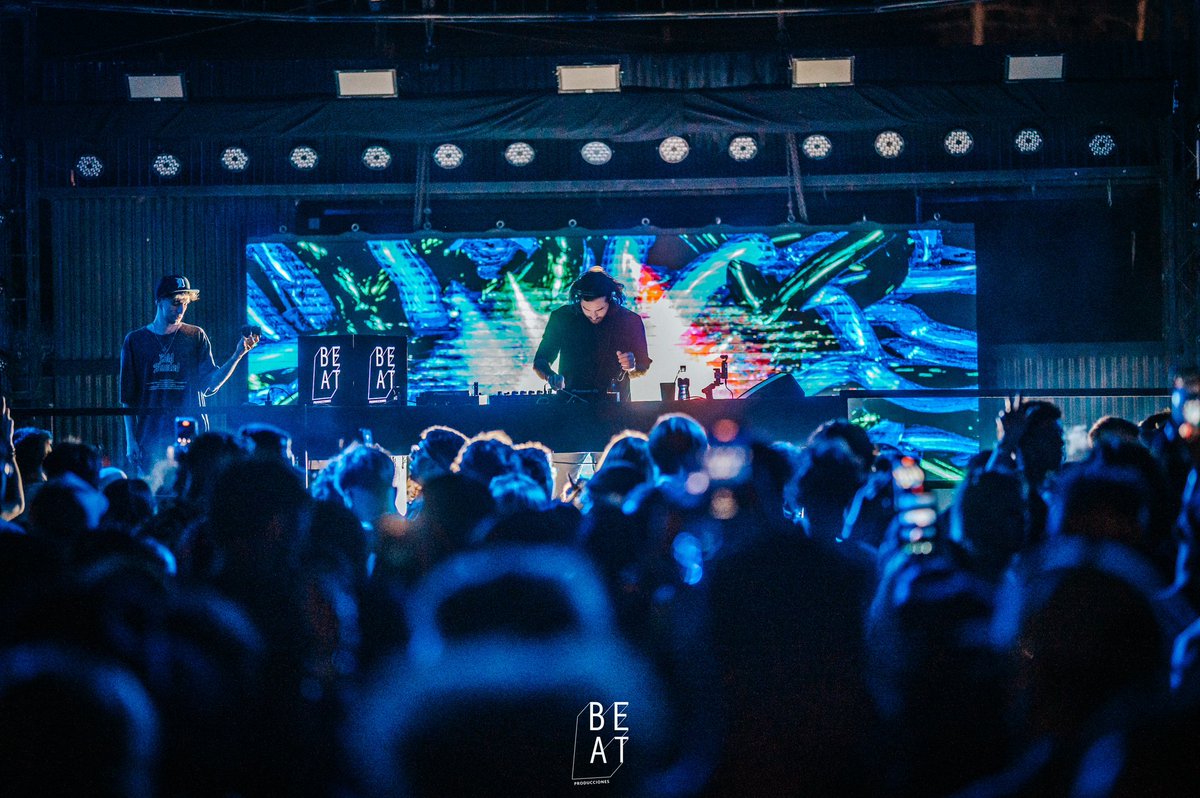 BeatProdSanJuan's tweet photo. 𝘿𝙞𝙨𝙛𝙧𝙪𝙩𝙖𝙢𝙤𝙨 𝙙𝙚 𝙪𝙣𝙖 𝙩𝙖𝙧𝙙𝙚 𝙢𝙖𝙧𝙖𝙫𝙞𝙡𝙡𝙤𝙨𝙖 𝙚𝙡 𝙨𝙖́𝙗𝙖𝙙𝙤 𝙚𝙣 𝙣𝙪𝙚𝙨𝙩𝙧𝙤 𝙫𝙚𝙣𝙪𝙚 🫶🏻🌸

¡𝗚𝗥𝗔𝗖𝗜𝗔𝗦 𝗔 𝗧𝗢𝗗𝗫𝗦! 🖤

📆Next date: Kolombo - 23/10 https://t.co/P4d7raCLyo