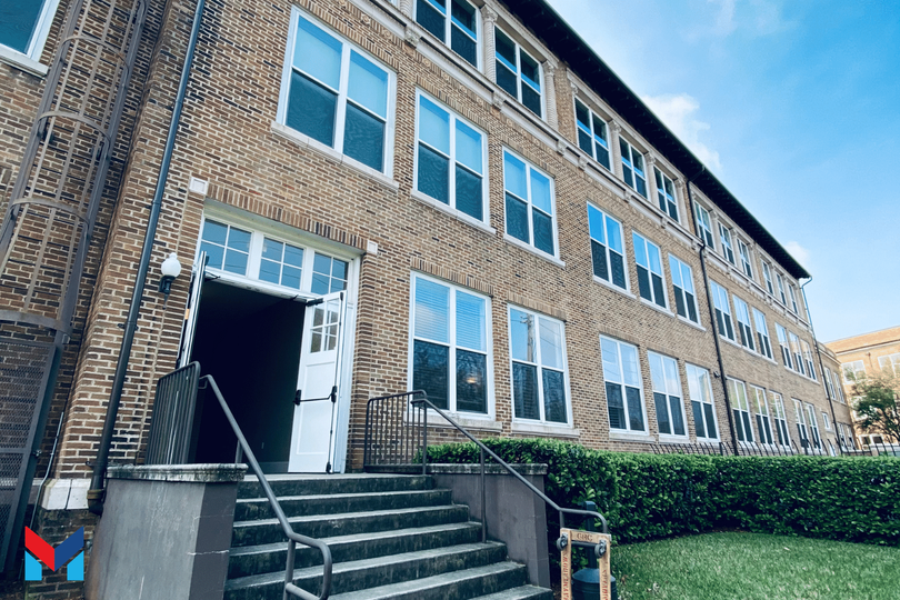 MovingYay's tweet photo. When it comes to apartment movers in Jacksonville, FL and the neighboring Florida communities, Baymeadows Movers provides the best moving and storage services in the area. 

https://t.co/rnMBKnB15k https://t.co/dATXO7nSXw