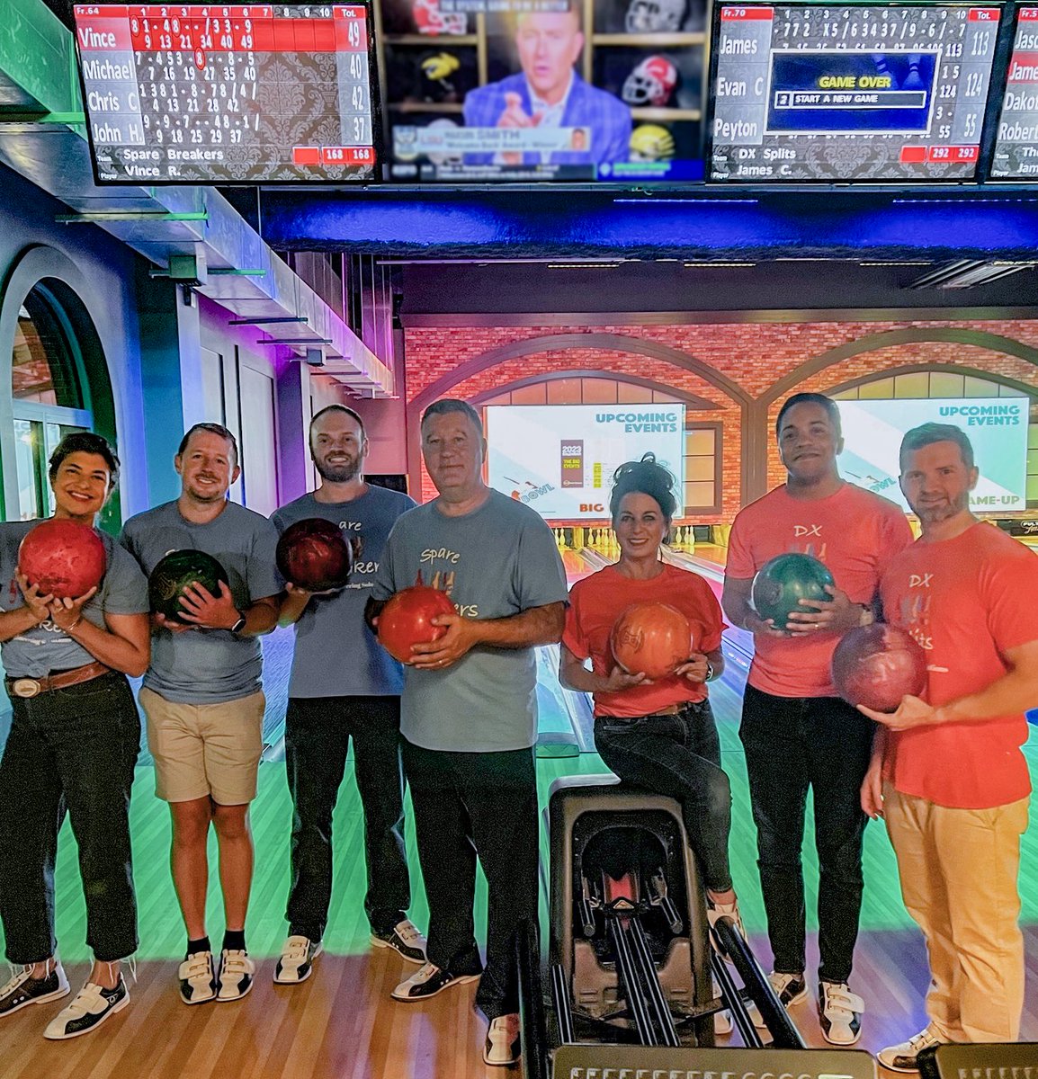 TLC_Engineering's tweet image. Sharing strikes, spares and memorable moments at the AIA NOLA Bowling Event. It was great getting to network and bond with colleagues.
#BowlingNight #TeamTLC #TeamBuilding #NetworkingFun