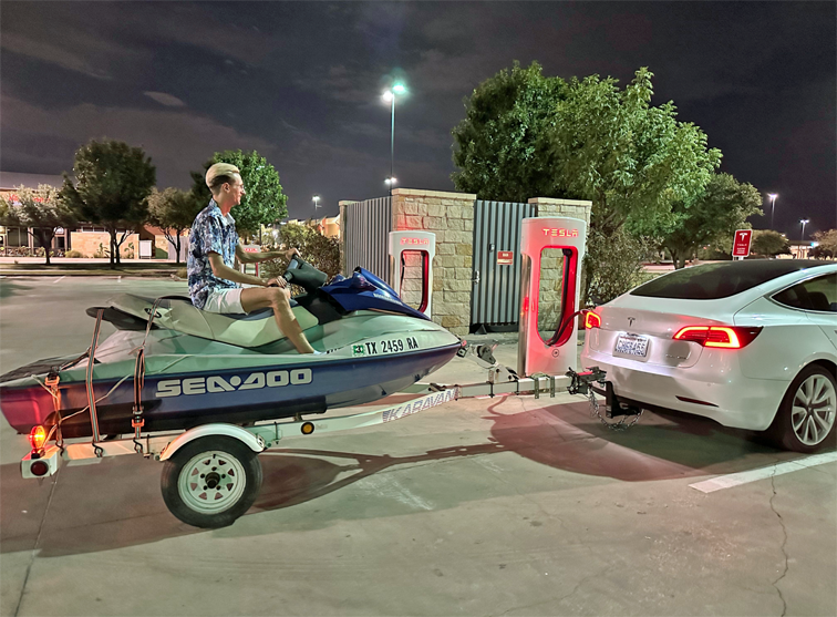 Plugged In EV tweet media