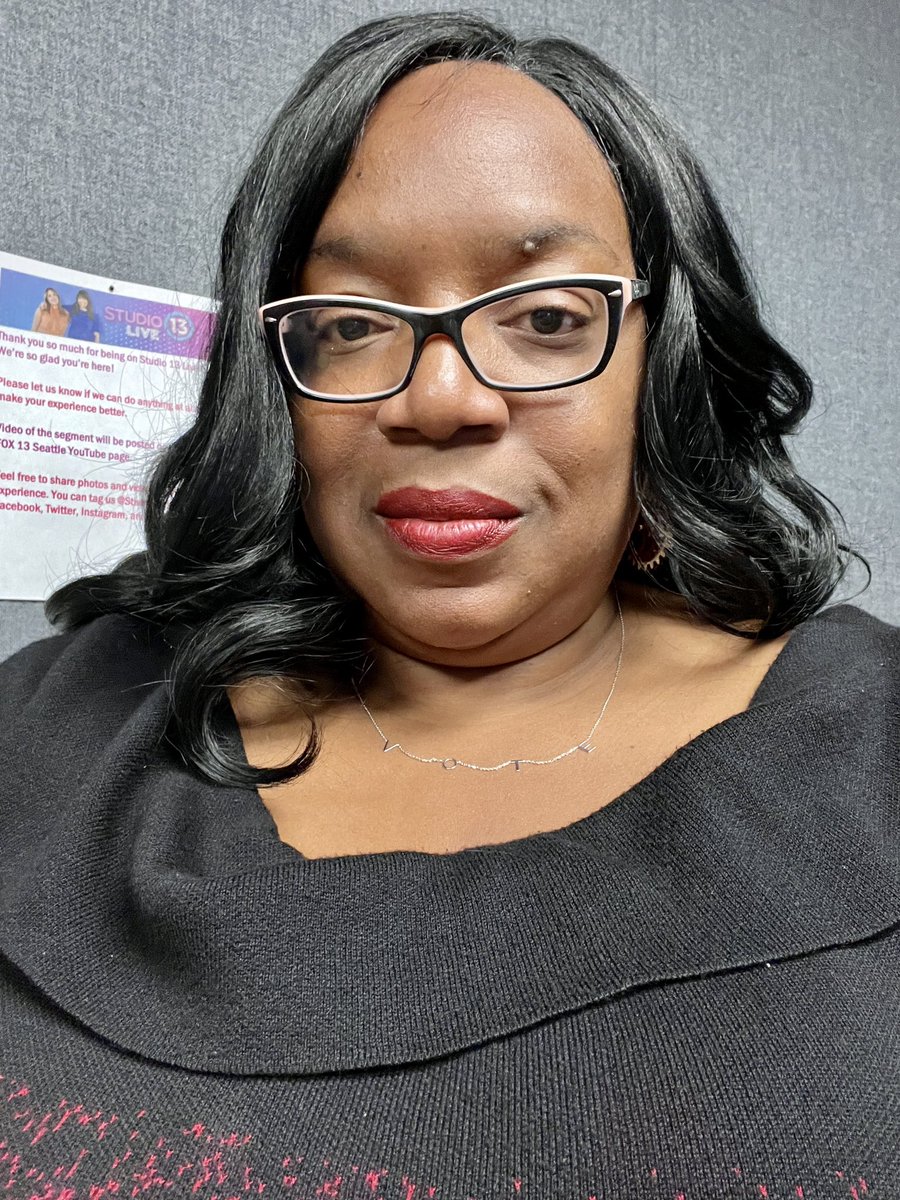 aliciainedmonds's tweet image. My “vote” necklace and I will be going live around 9:40am on @fox13seattle @SeattleCityClub #seattle #localdebates