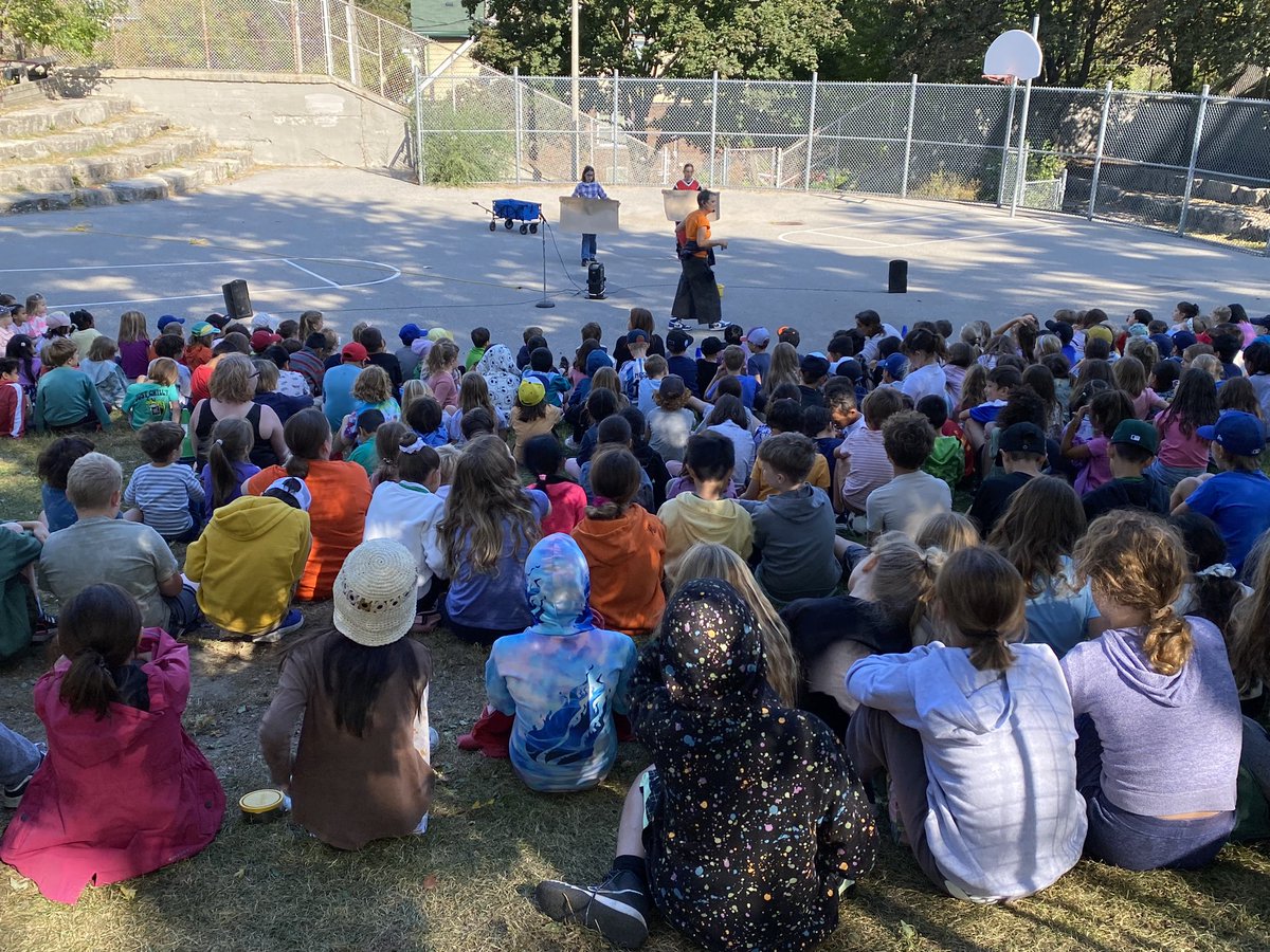 We stand by our promises to our land & to our First Nations, Indigenous Peoples. #LearningOnTheLand #LOTL #TruthAndReconciliationWeek #landbasedlearning #HOTL #HandsOnTheLand  @tdsb @LC4_TDSB #OrangeShirtWeek @BelindaLonge @lizkingstone