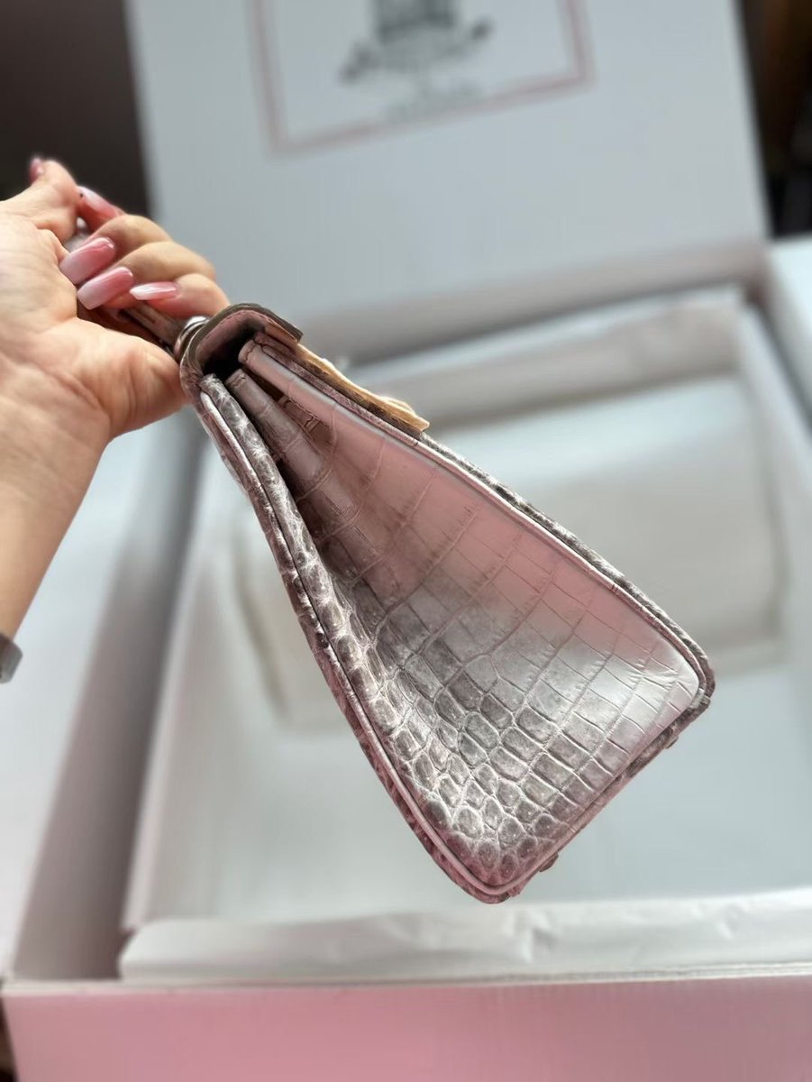 Exotic_Lin's tweet photo. #Kelly25
Import Nile Himalaya #crocodile leather https://t.co/AbdDBxLywx