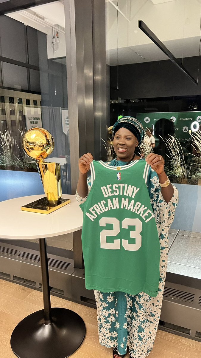 DestinyAfricanM's tweet photo. Thank you @Celtics and @Vistaprint for making small businesses feel BIG! We attended the Celtics x VistaPrint Small Business Celebration and recognized with a plaque and custom Celtics jersey. We're so grateful for the recognition being shown to African food and culture! ❤️ https://t.co/kLt9fjqwCX